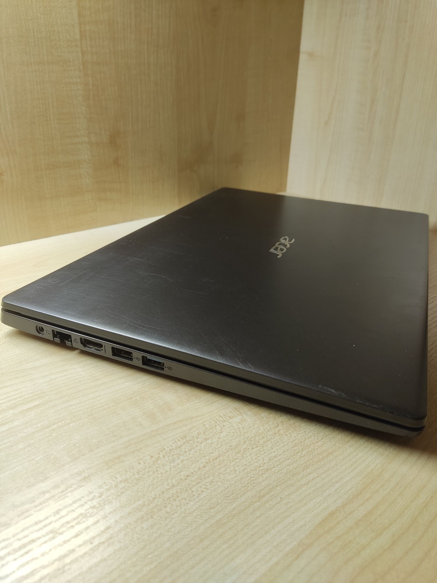 Acer  aspire 15.6" FHD  n4020 4/64gb (emmc)