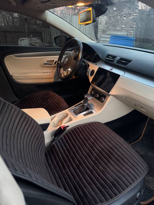 Пасат СС 2010.