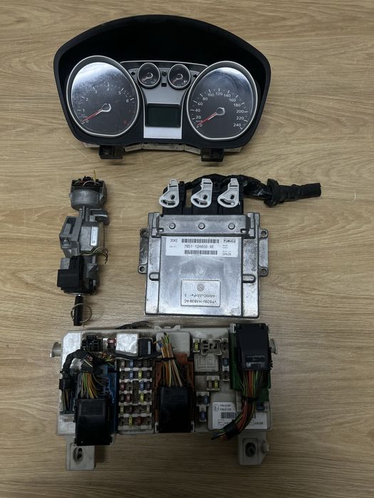 Zestaw startowy Ford C-MAX 2.0B