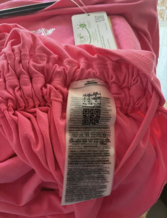 Tshirt  Guess M rosa fucsia dá a L, xl ou xxl