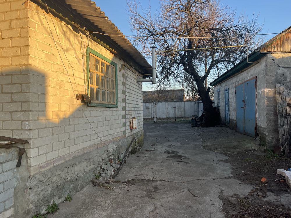 Продам гарний будинок с.Маламовка з зручностями ( від Кременчука 5 км)