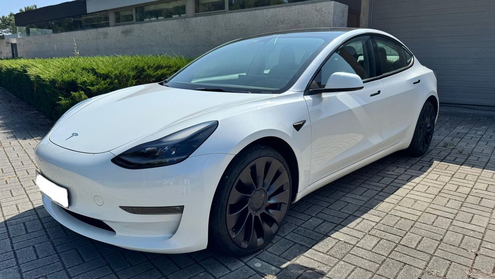 Tesla Model 3 Performance Tração Integral