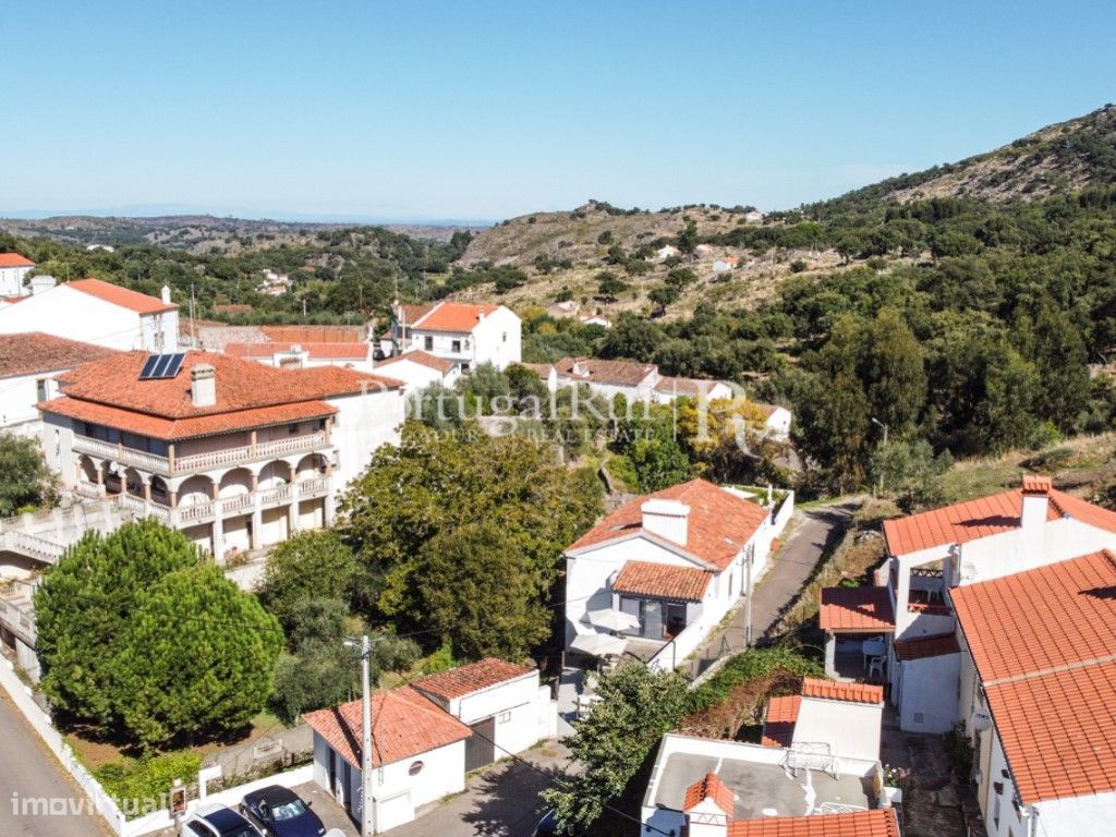 Casa T5 com piscina e magnificas vistas