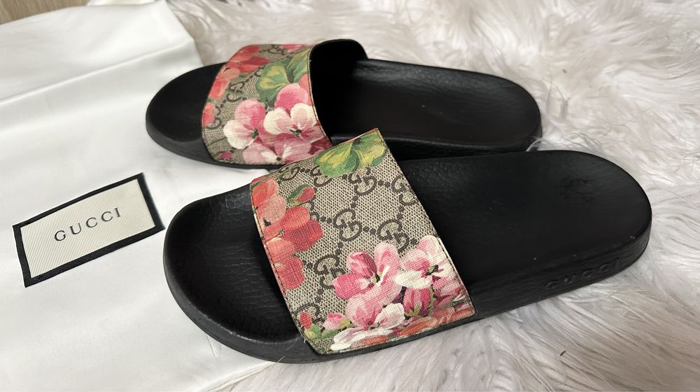 GUCCI Bloom Supreme Floral - Chinelos 37