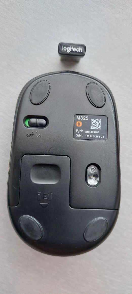 Myszka bezprzewodowa Logitech M325 Sensor Optyczny