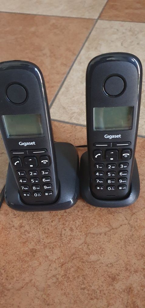 2 nowe telefony stacjonarne
