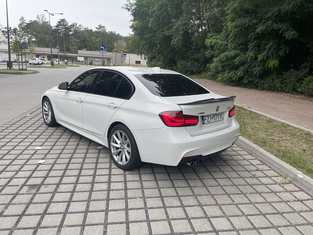Bmw seria 330i xdrive