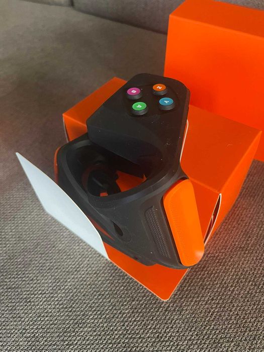 Zwift Play kontrolery