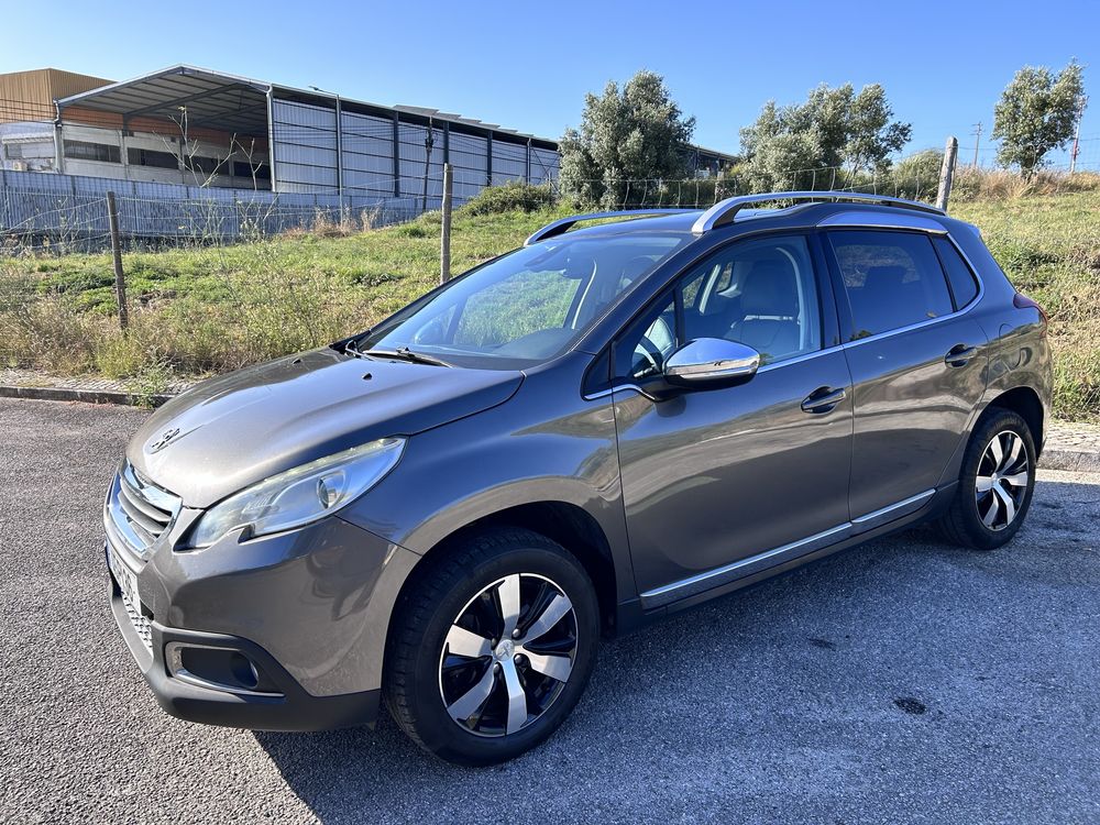 Peugeot 2008 1.6 hdi allure
