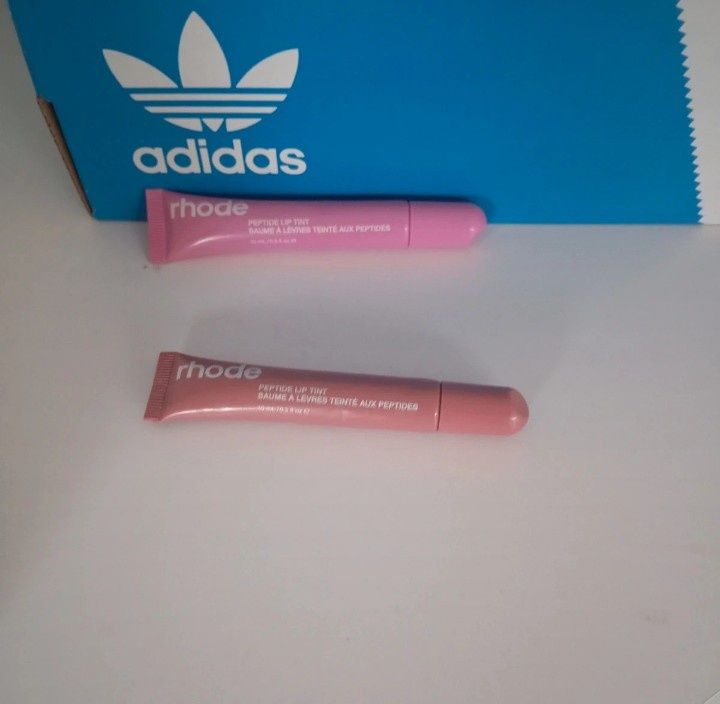rhode lip tint shortcake