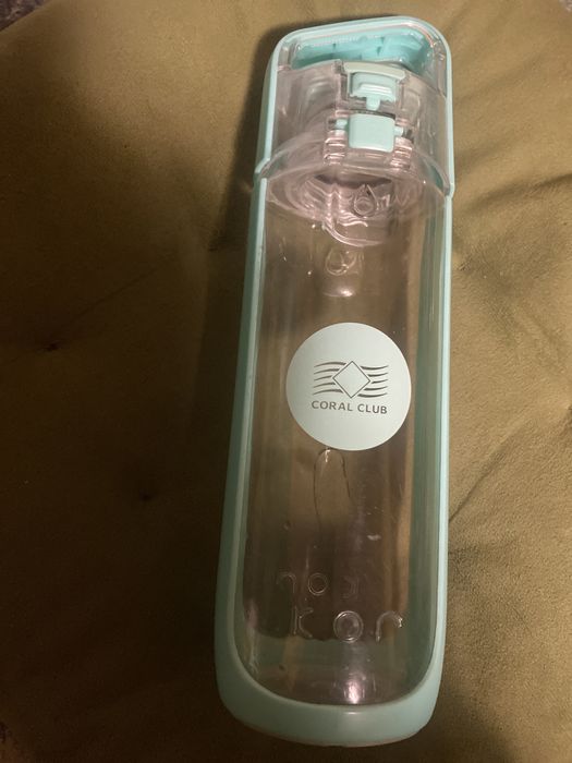 Бутылка для воды из экопластика