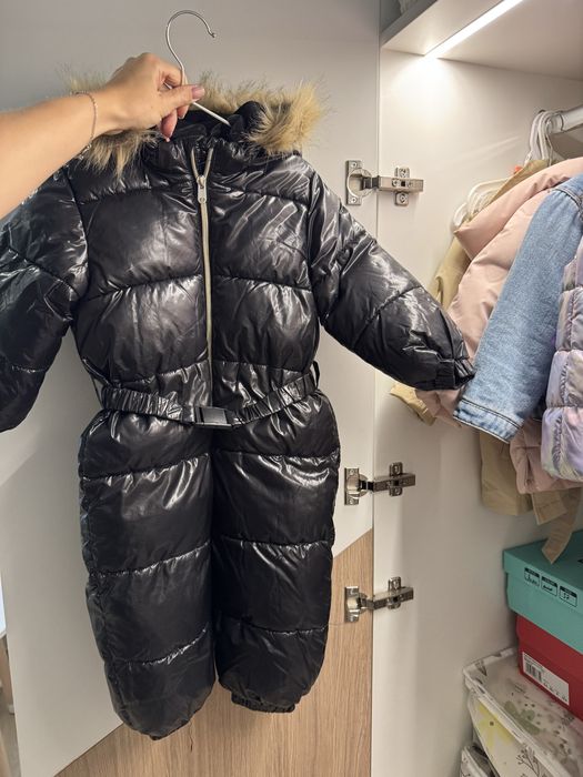 Зимовий комбінезон для дівчинки H&M