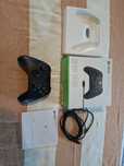 Kontroler bezprzewodowy MICROSOFT Xbox Carbon Black + Kabel USB-C