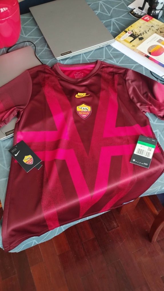 Camisola futebol Roma nova mourinho nike XL youth