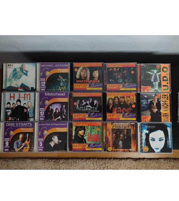 Компакт диски CD DVD музыка игры фильмы