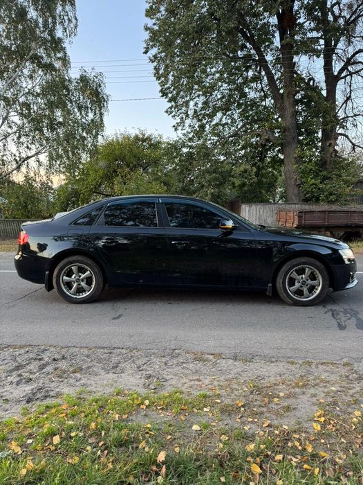 Audi A4 B8 у гарному стані