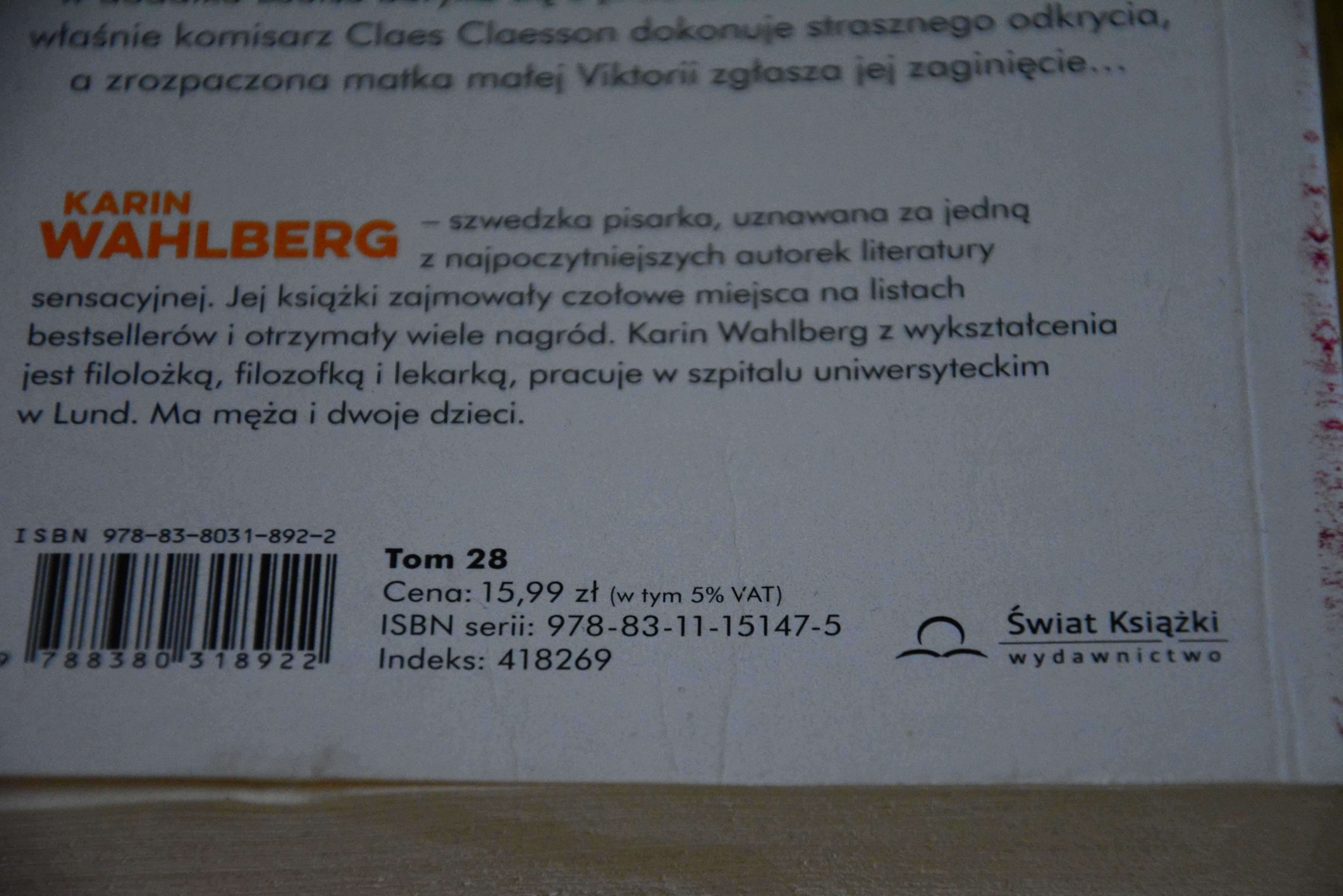 Książka Karin Wahlberg pt. "Dziewczynka z majowymi kwiatkami"