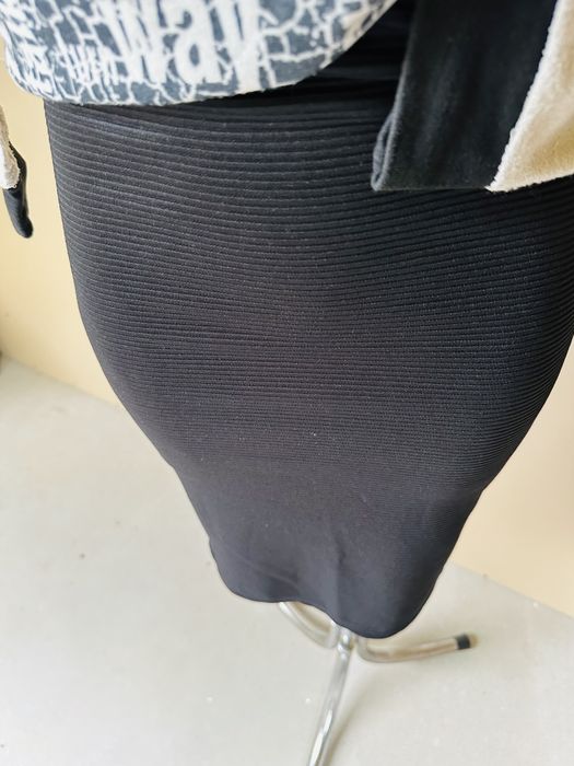 Zestaw XS/34 spódnica prążek na suwak + bluza z aplikacją #1561