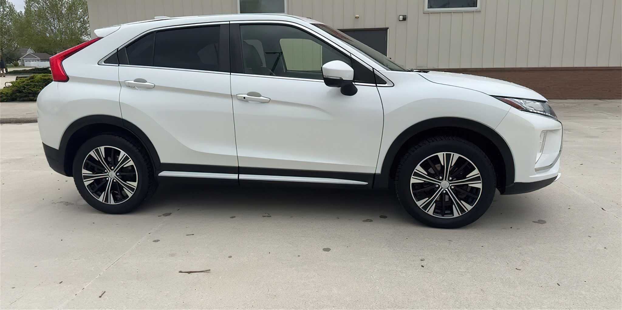 Mitsubishi Eclipse Cross  2020