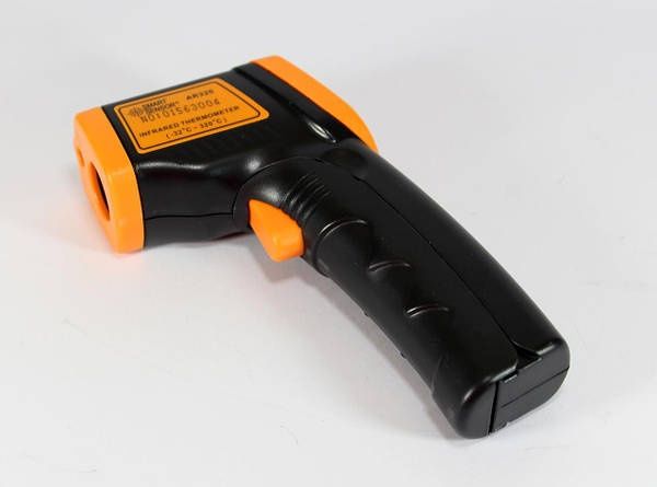 Промисловий термометр TEMPERATURE AR 320/360 безконтактний термометр