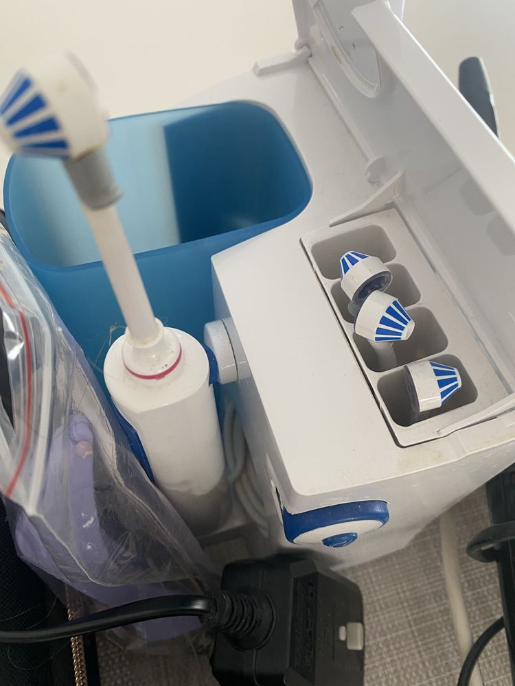 Oral-B Professional Care OxyJet
