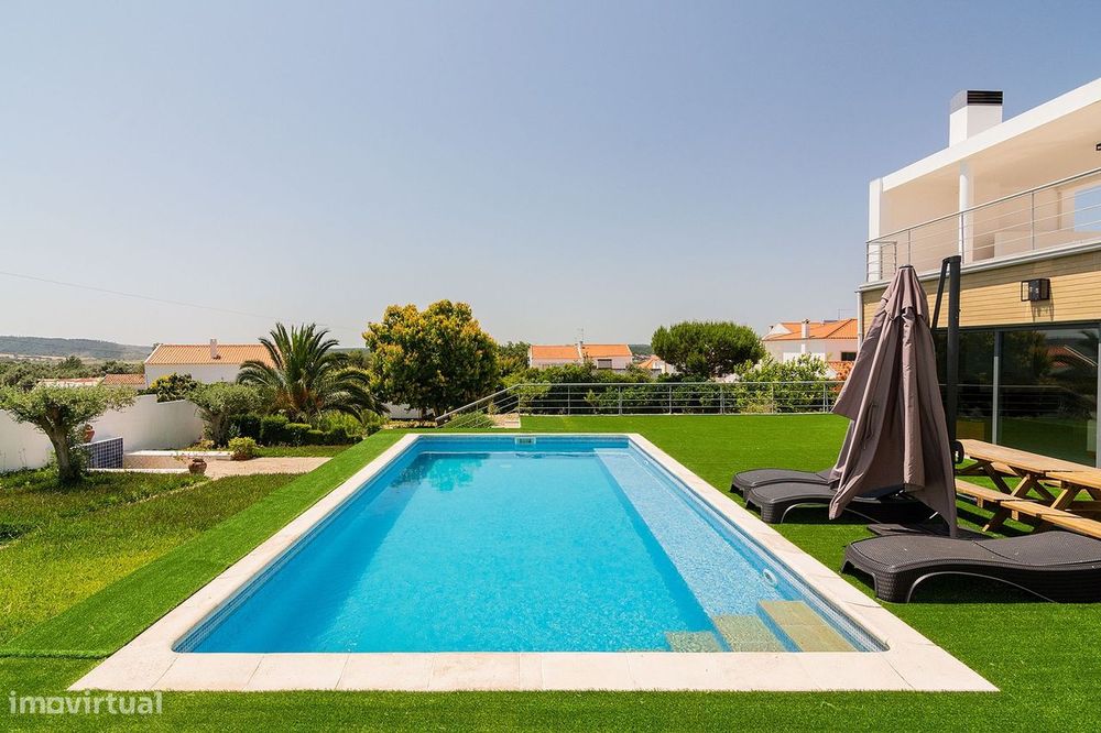 Moradia Contemporânea com Vista Rio em Alcácer do Sal