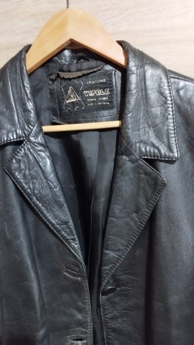 Casaco de senhora de couro