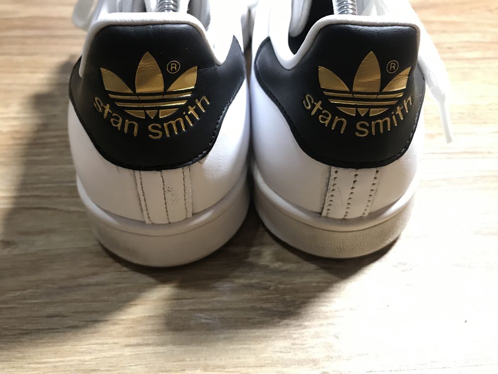 Кросівки шкіряні adidas stan smith розмір 43(27,5 см.)