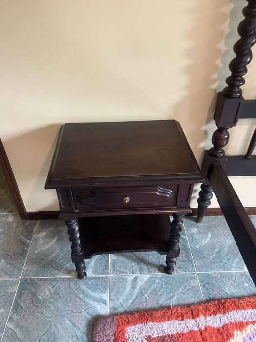 Quarto de casal madeira maciça