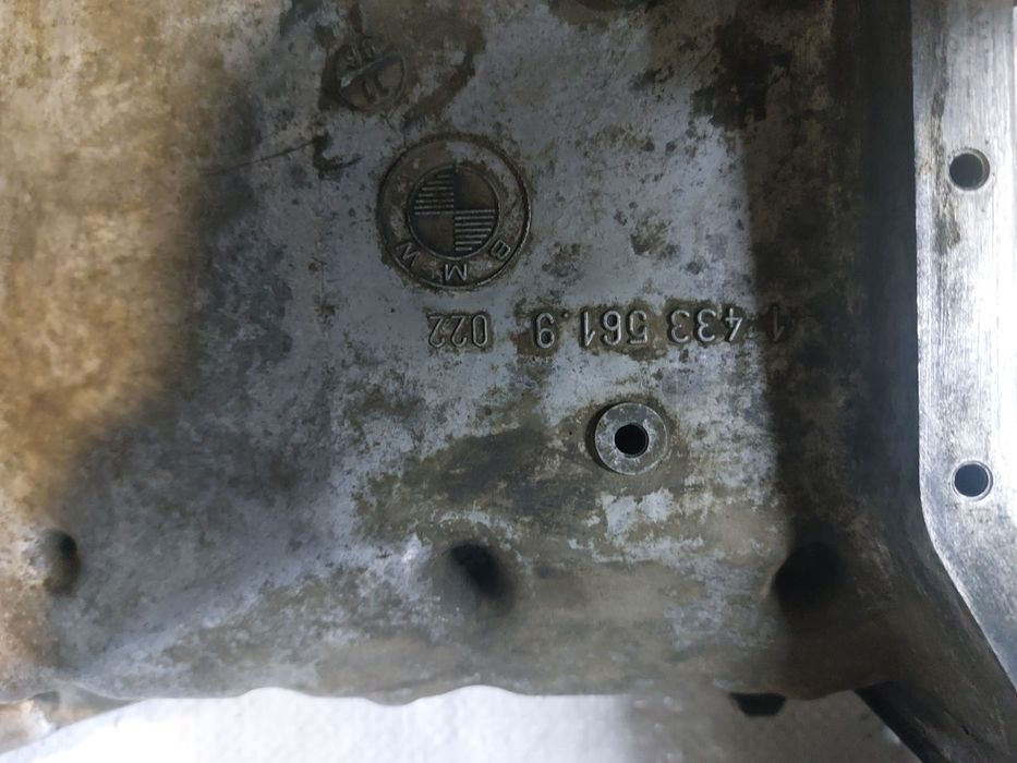 Поддон,картер м62б35 бмв