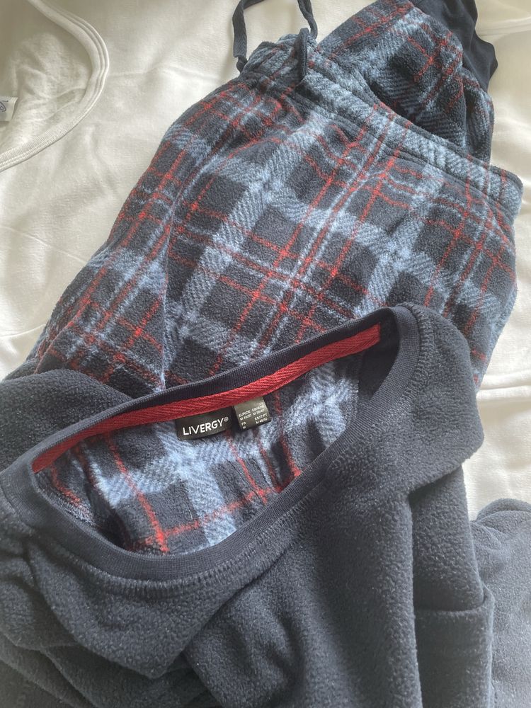 Pijama - Homem - Tamanho: M 48/50
