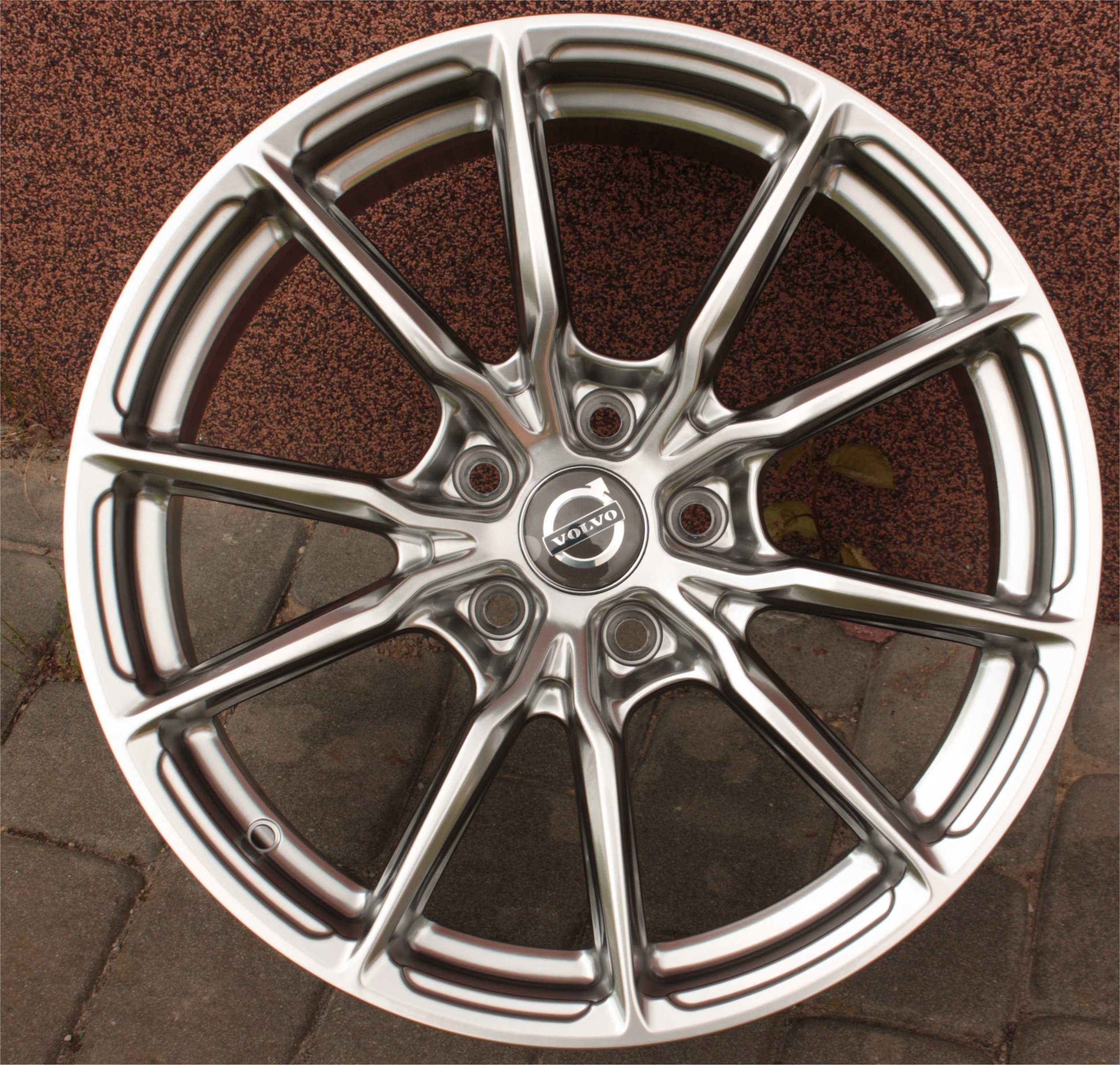 Nowe alufelgi 17 5x114,3 Nissan Infinit Lexus Toyota Mazda Honda ET35