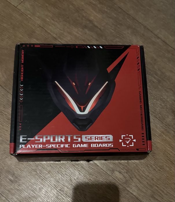 Материнська плата