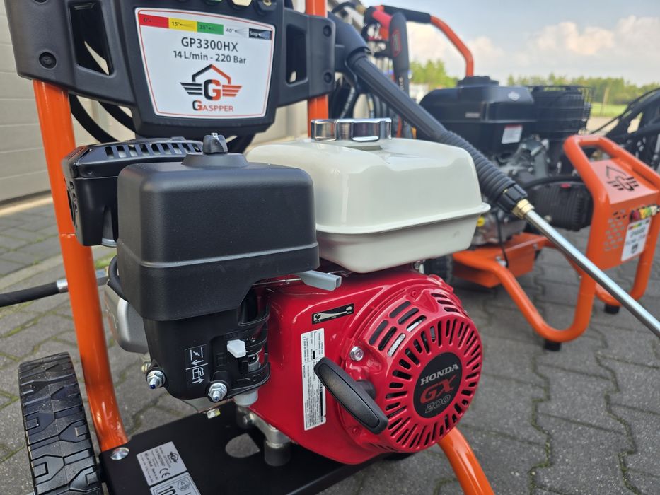 Profesjonalna myjaka silnik Hodna  220 bar spalinowa pompa korbowodowa