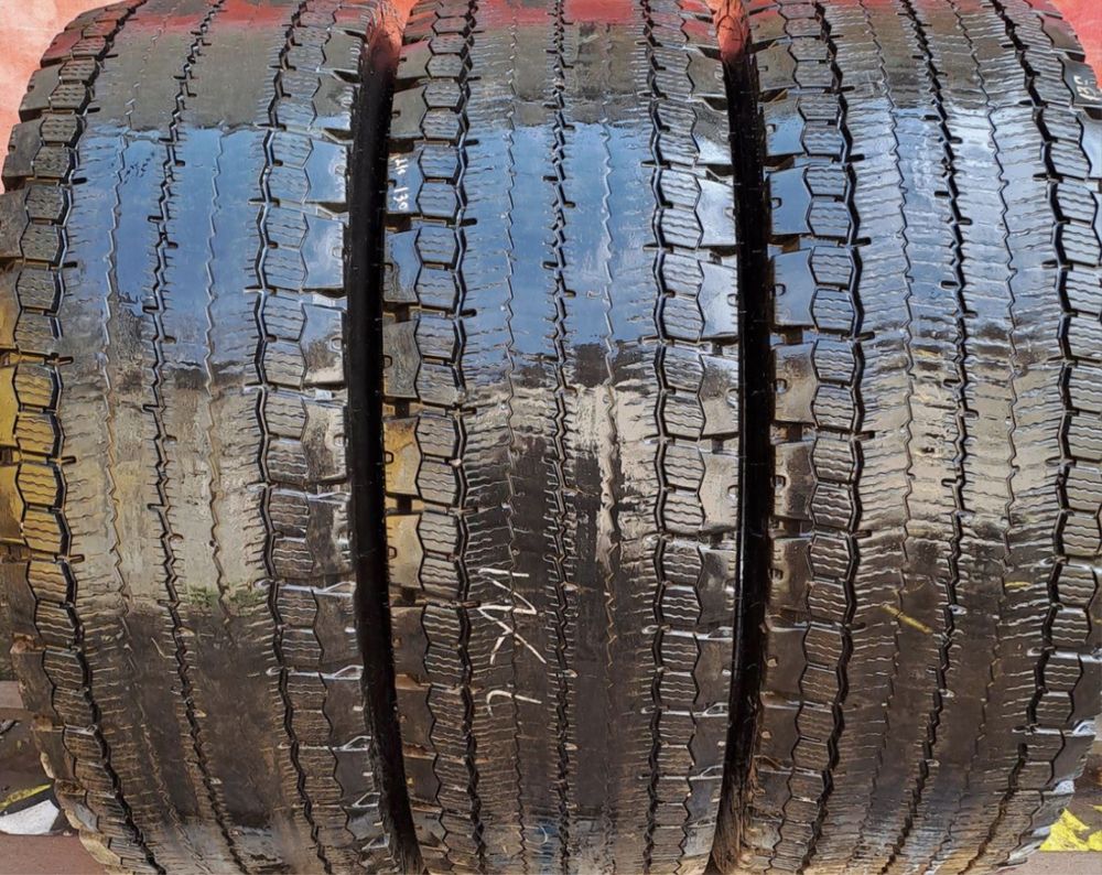 Шины  б у 315-70R22.5 MICHELIN XDW ICE GRIP