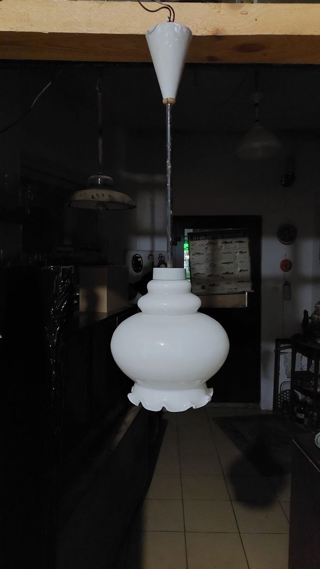 Stara lampa sufitowa, żyrandol