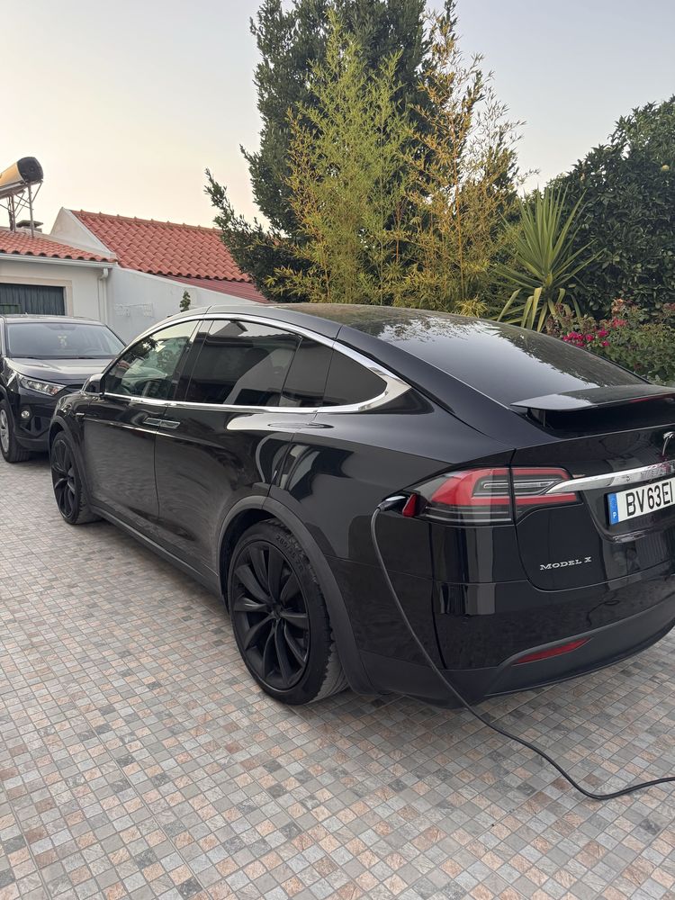Tesla X 90 dual motors