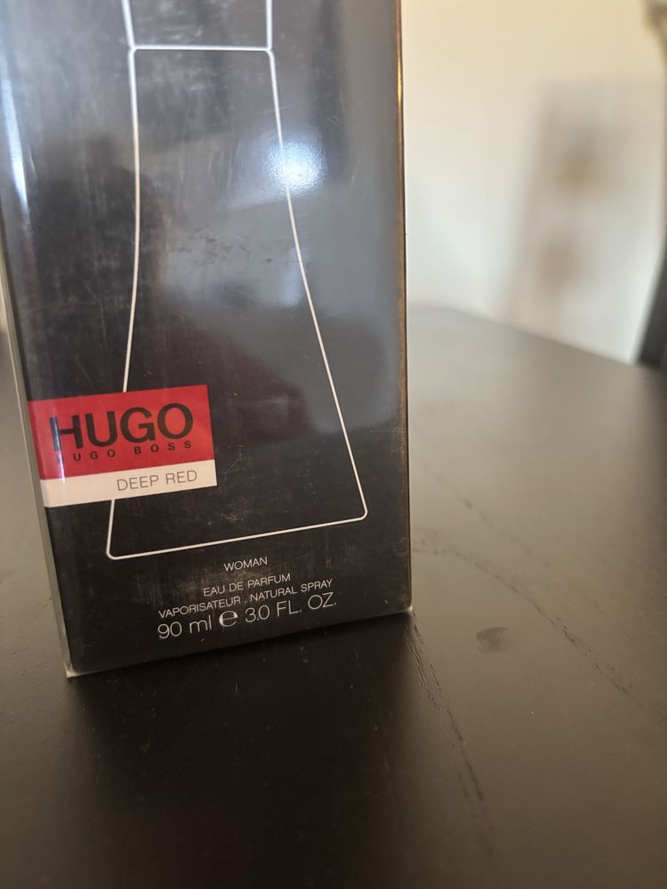 Perfume hugo boas
