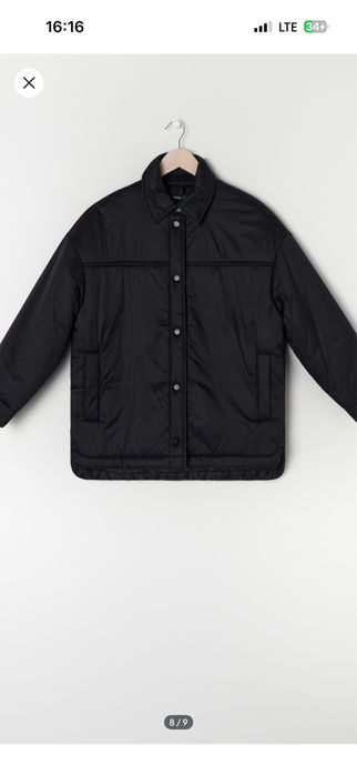 Осіння жіноча куртка