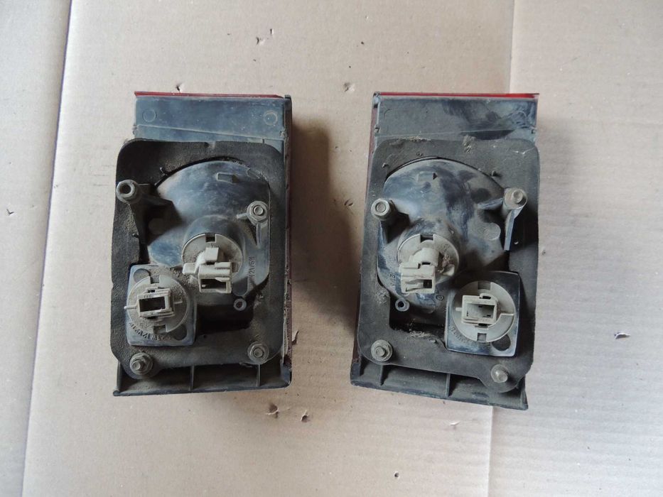 Lampa tył tylna prawa lewa Mitsubishi Galant 88,89,90,91,91 w klapę