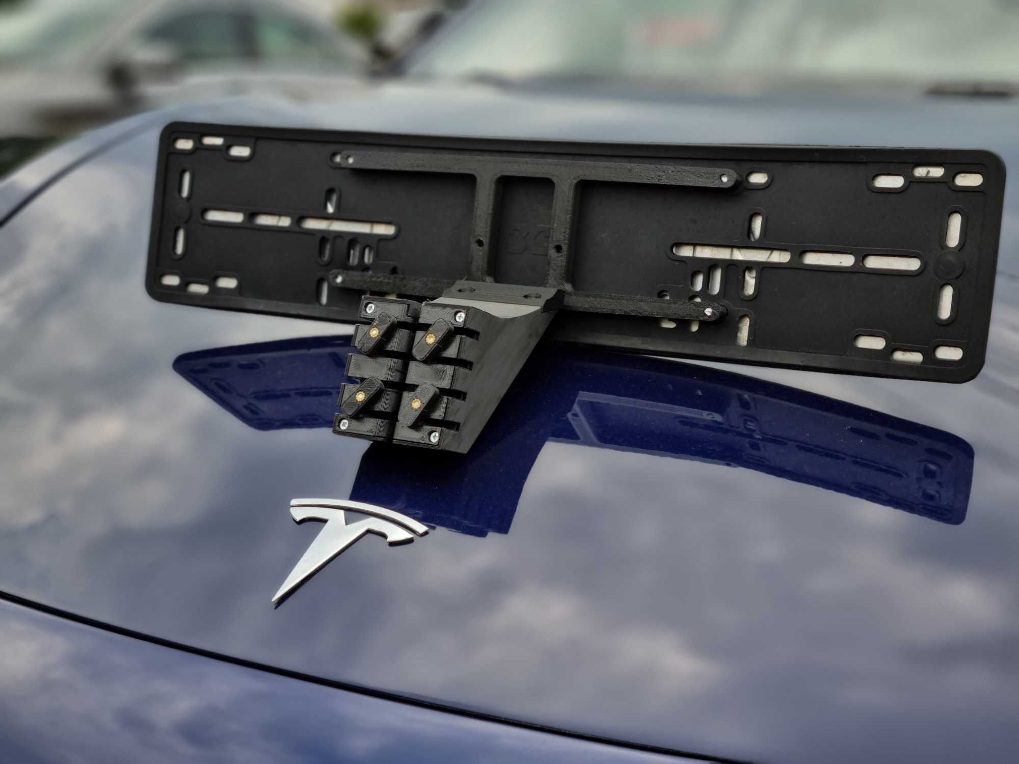 Крепление под номерной знак Tesla Model 3 / Y