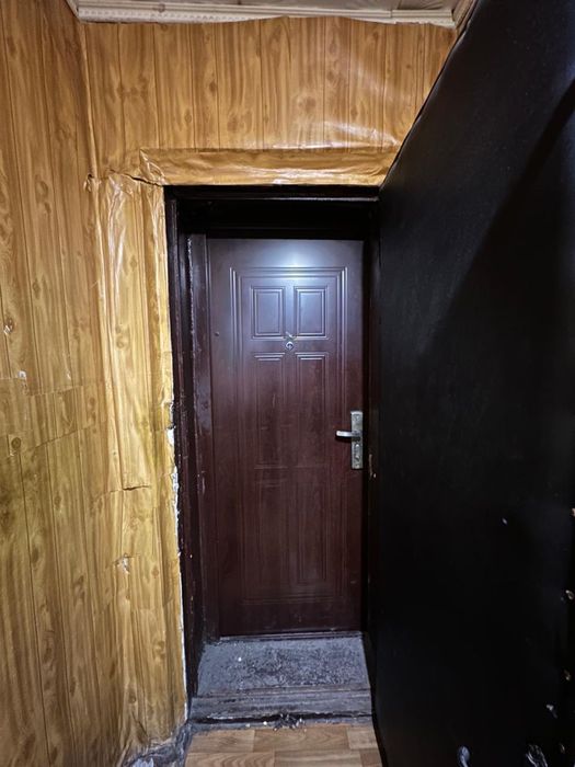 Продається 2 кімннатна квартира на Югоке .