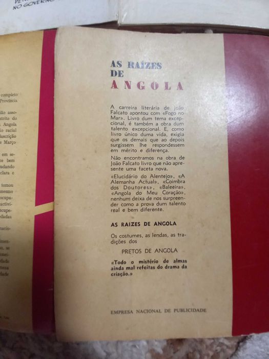 Livros antigos sobre Angola conjunto barato
