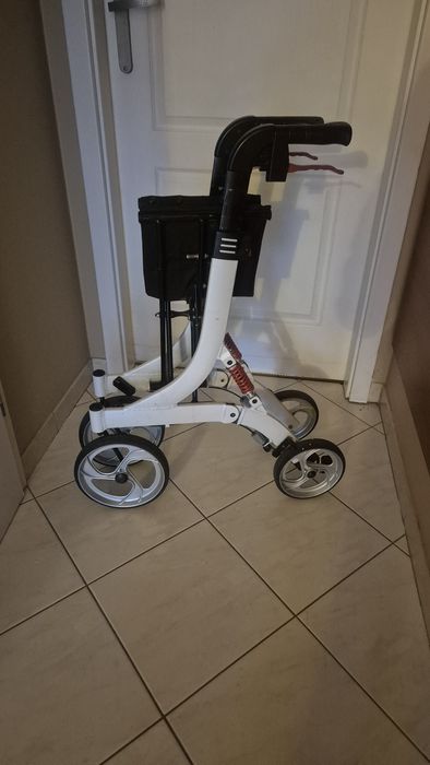 Rollator, balkonik, chodzik rehabilitacyjny