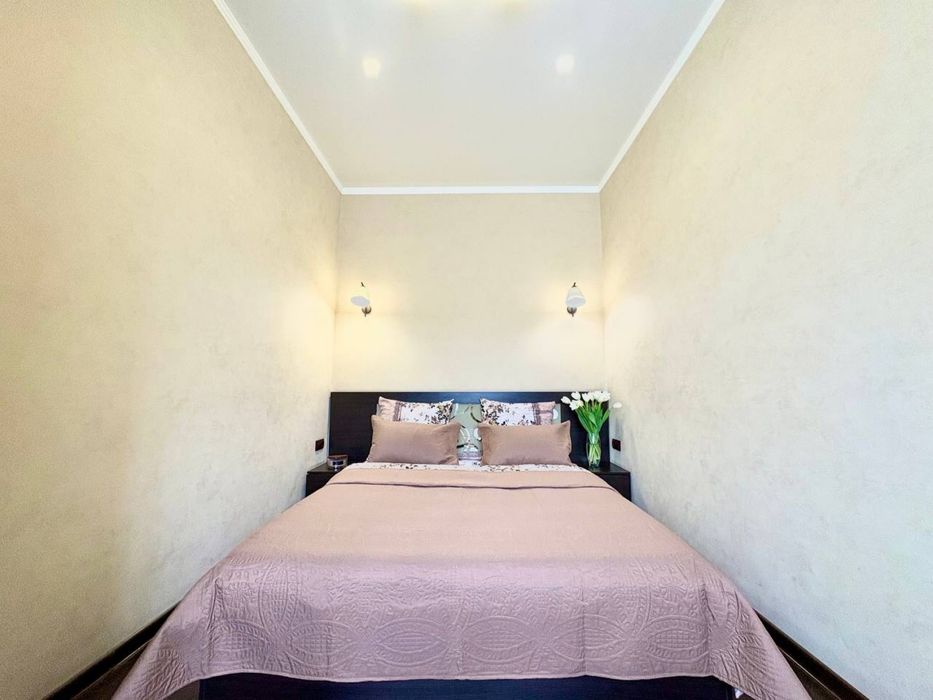 (9)Квартира подобово з Джакузі проспект Науки 24 М.Наукова Госпіталь