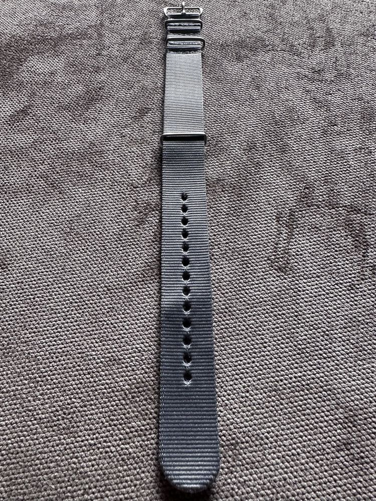Pasek nato 22mm nowy  szary seiko bulova casio citizen
