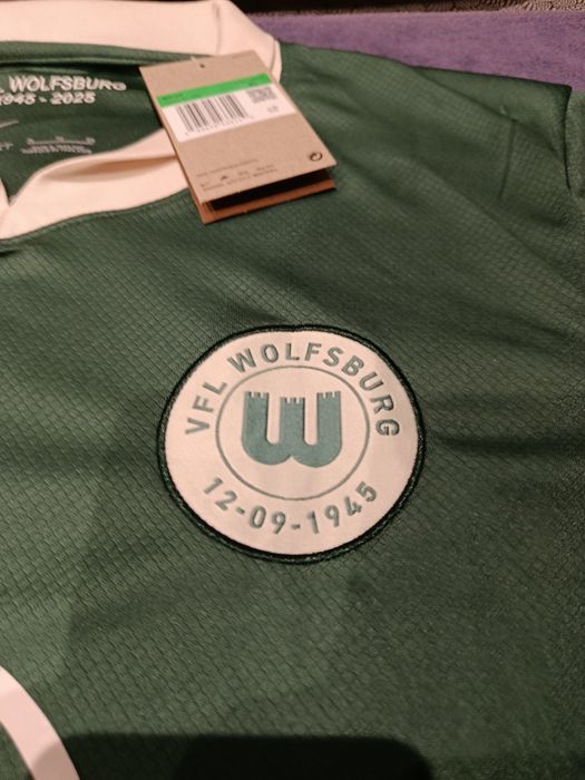 Camisola alternativa Wolfsburg 2526