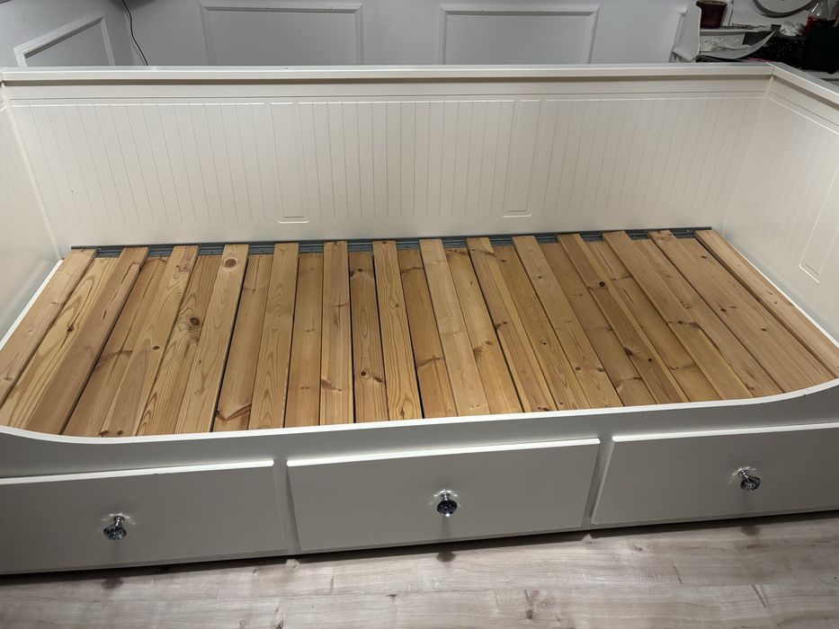 Łóżko ikea hemnes