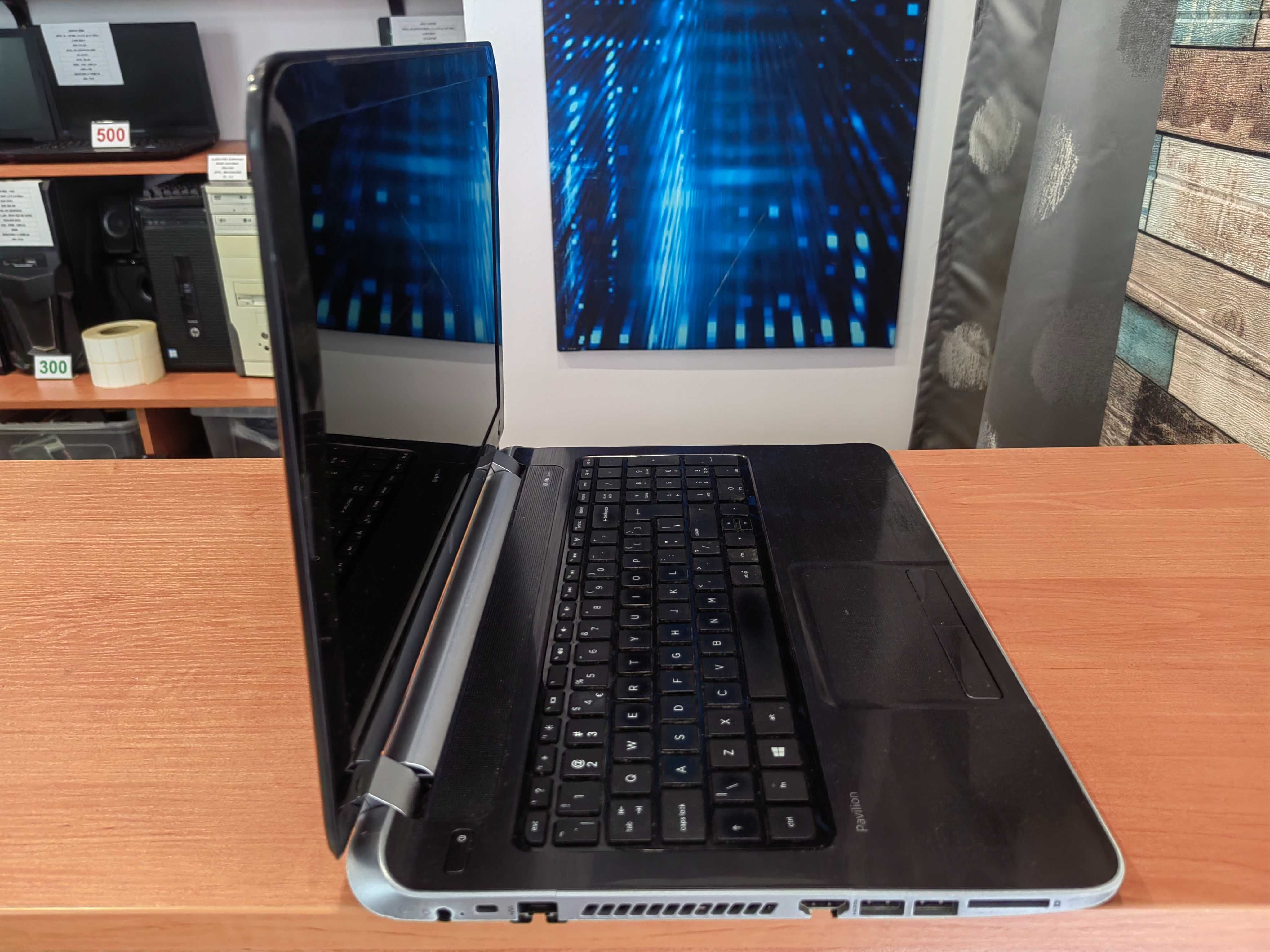 HP 15 AMD A10 256SSD Windows 11
