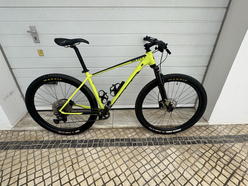 Bicicleta Scott Scale 980